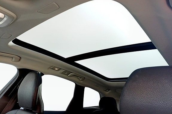 Volvo XC60 12 of 14