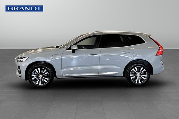 Volvo XC60 3 of 5