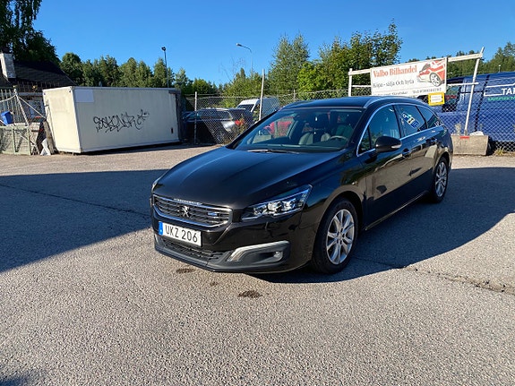 Peugeot 508 2 of 5