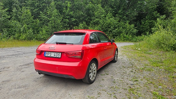 Audi A1 3 of 5