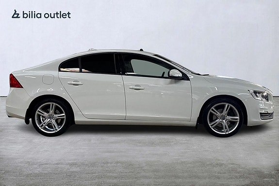 Volvo S60 5 of 5