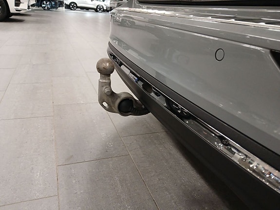 Volvo V60 11 of 13