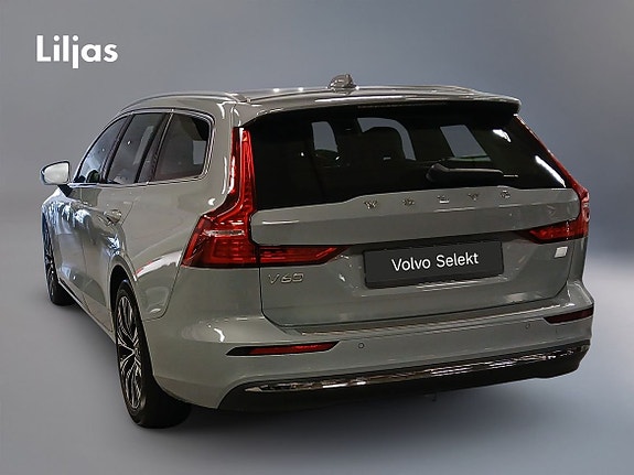 Volvo V60 4 of 13
