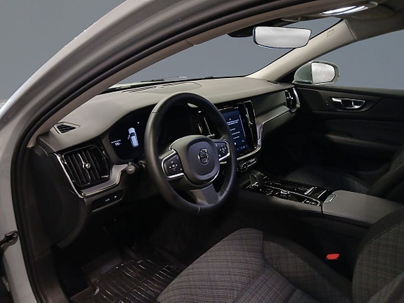 Volvo V60 5 of 13
