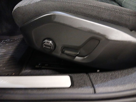 Volvo V60 12 of 13