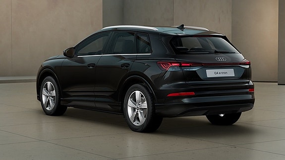 Audi Q4 e-tron 5 of 5