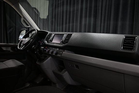 Volkswagen Crafter 29 of 30