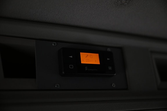 Volkswagen Crafter 24 of 30