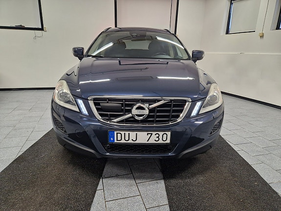 Volvo XC60 5 of 18