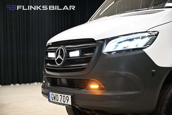 Mercedes-Benz Sprinter 319 3 of 30
