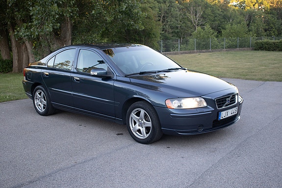 Volvo S60 5 of 5
