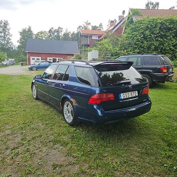 Saab 9-5 3 of 5