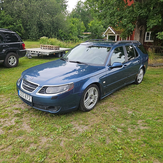 Saab 9-5 4 of 5