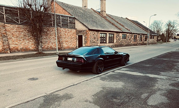 Chevrolet Camaro 5 of 5