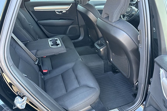Volvo V90 12 of 25