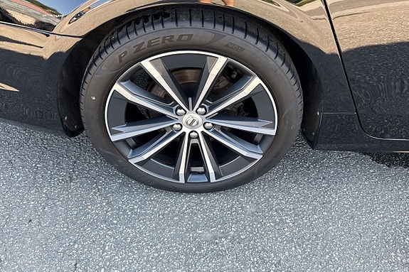 Volvo V90 23 of 25