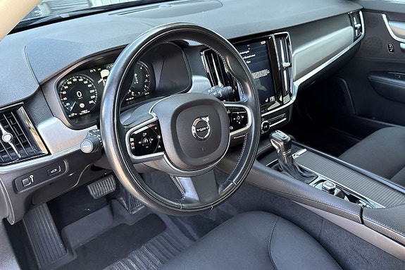 Volvo V90 9 of 25