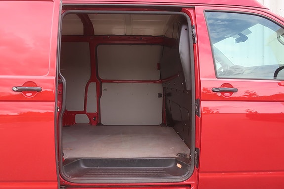 Volkswagen Transporter 7 of 27