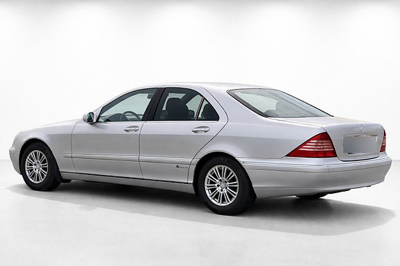 Mercedes-Benz S350 2 of 12