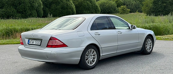 Mercedes-Benz S350 4 of 5