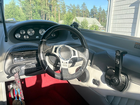 Bayliner 1851 ss 3 of 5