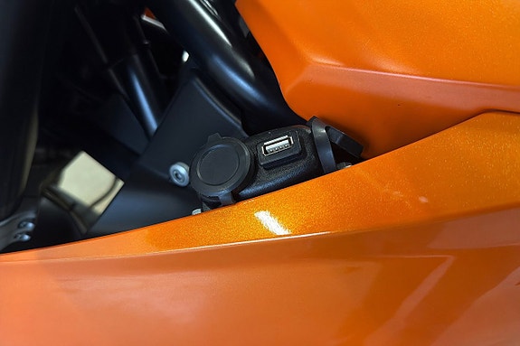 KTM 990-superduke K.T.M. 990 SUPERDUKE, 3 brukare, LÅG MIL 18 of 21