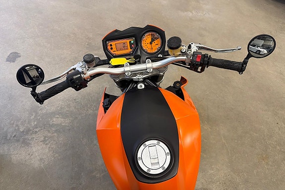 KTM 990-superduke K.T.M. 990 SUPERDUKE, 3 brukare, LÅG MIL 11 of 21