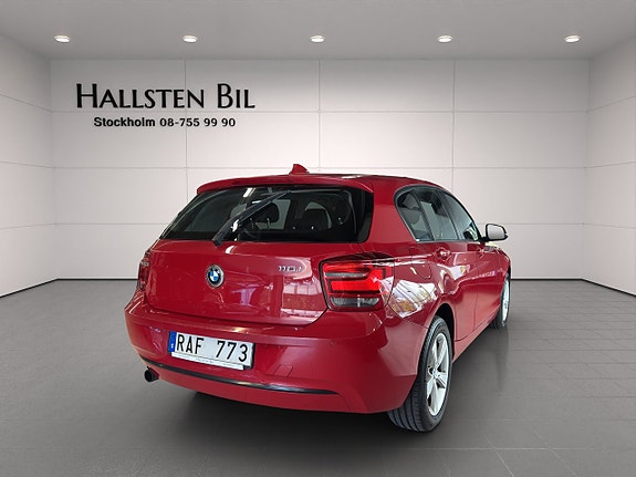 BMW 116i 5 of 5