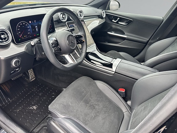 Mercedes-Benz C300 e 8 of 27