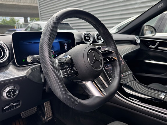 Mercedes-Benz C300 e 12 of 27