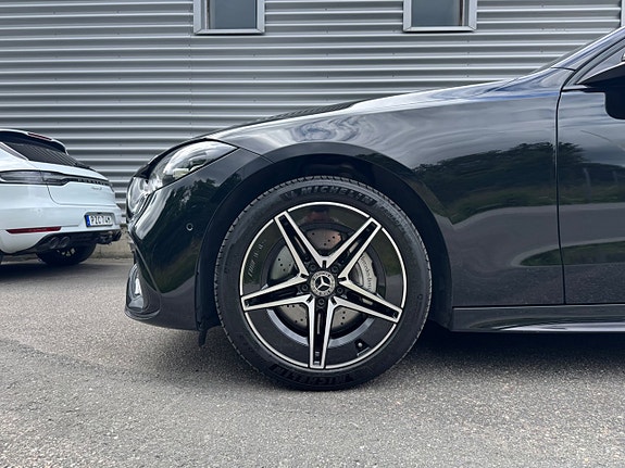 Mercedes-Benz C300 e 6 of 27