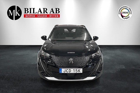 Peugeot 2008 2 of 5