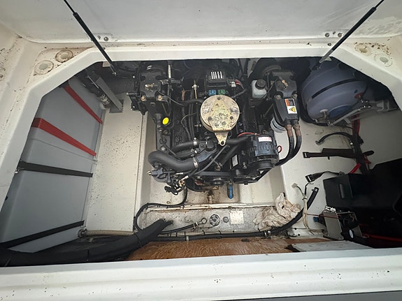 Bayliner 2355 3 of 5
