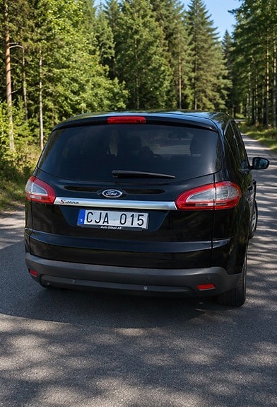 Ford S-MAX 3 of 5