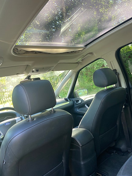 Ford S-MAX 8 of 10