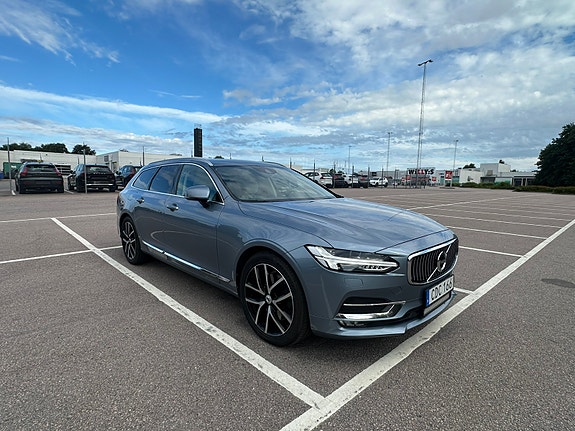 Volvo V90 4 of 5