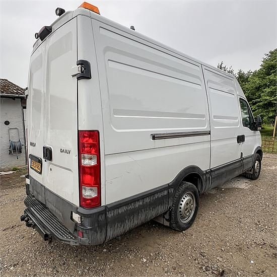 Iveco Dailey 35S13V 5 of 5