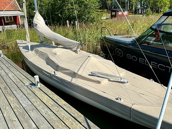 Skärgårdskryssare A22 Tiger plastskrov 8 of 16