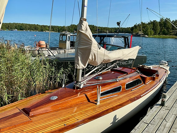Skärgårdskryssare A22 Tiger plastskrov 6 of 16