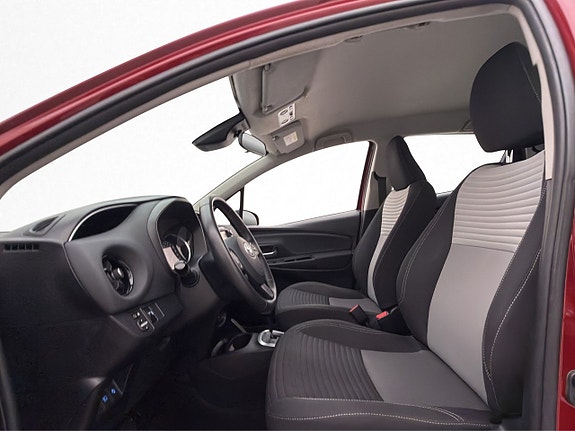 Toyota Yaris 9 of 23