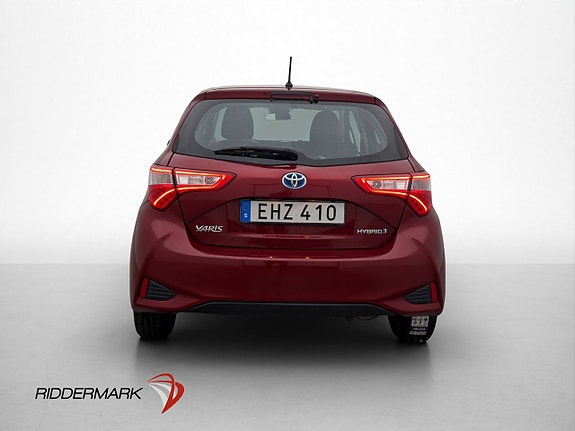 Toyota Yaris 6 of 23