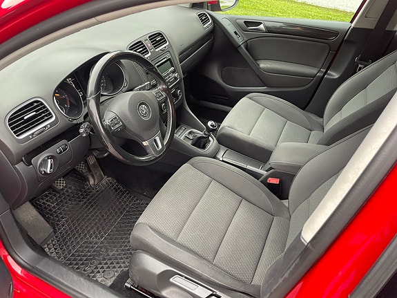 Volkswagen Golf VI 5 of 5