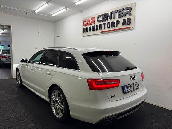 Audi A6 4 of 23