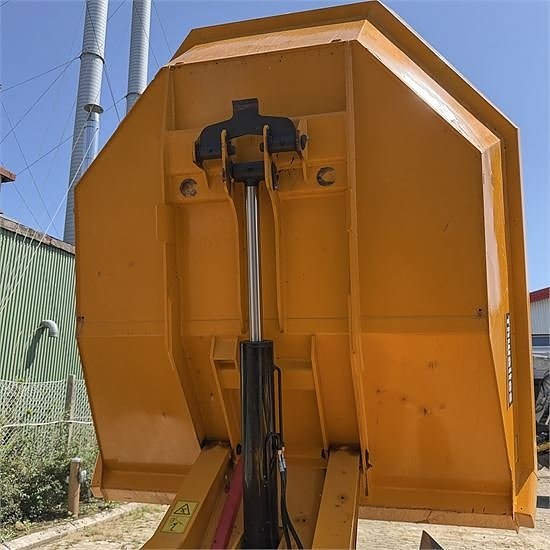 Thwaites Mach2264 - 6 ton 28 of 30