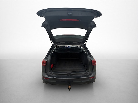 Volkswagen Golf VIII 30 of 30