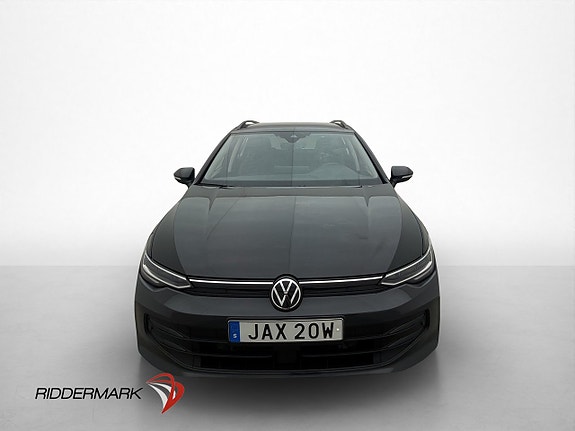 Volkswagen Golf VIII 2 of 30