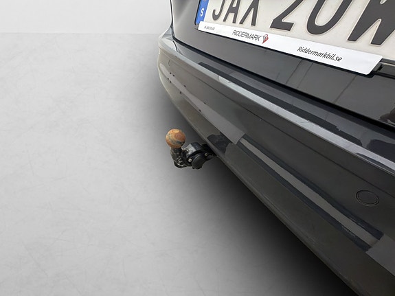 Volkswagen Golf VIII 10 of 30