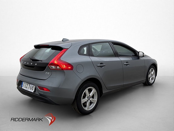 Volvo V40 8 of 26