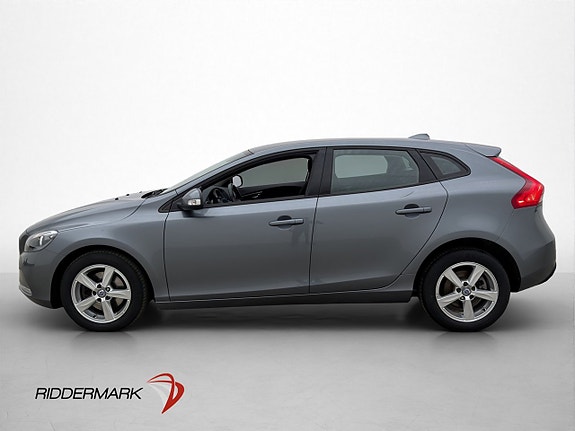 Volvo V40 4 of 5