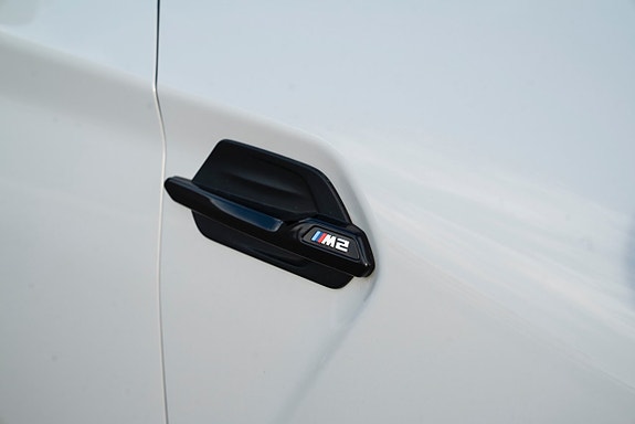 BMW M2 18 of 23